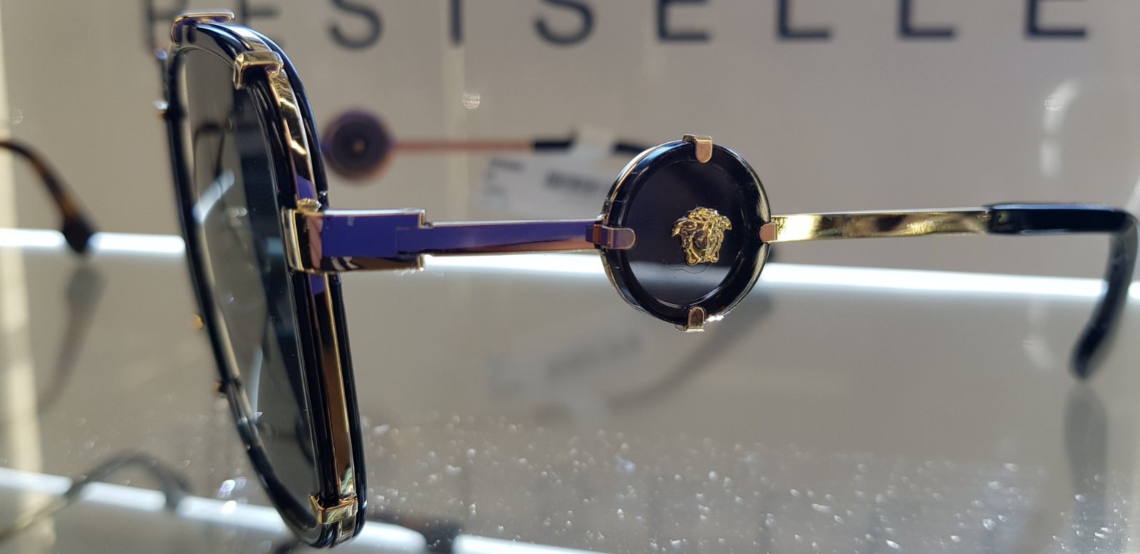 luxottica roadshow